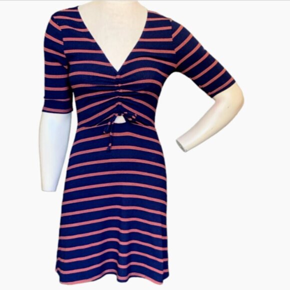 Social Gypsy Striped Cutout Tie Waist Dress S Navy Blue & Coral Red #24J - Picture 3 of 10